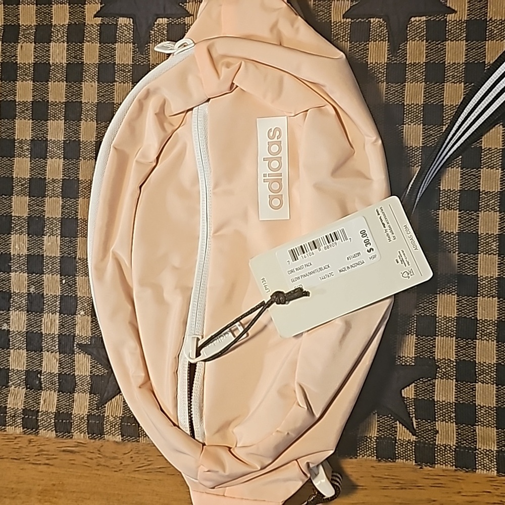 Adidas core waist pack